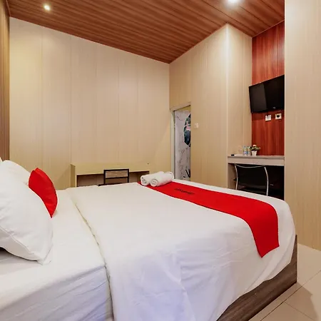 RedDoorz near Exit Toll Bogor-2